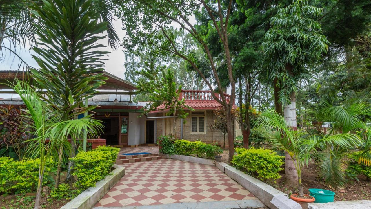 Kstdc Hotel Mayura Velapuri Belur Exterior foto