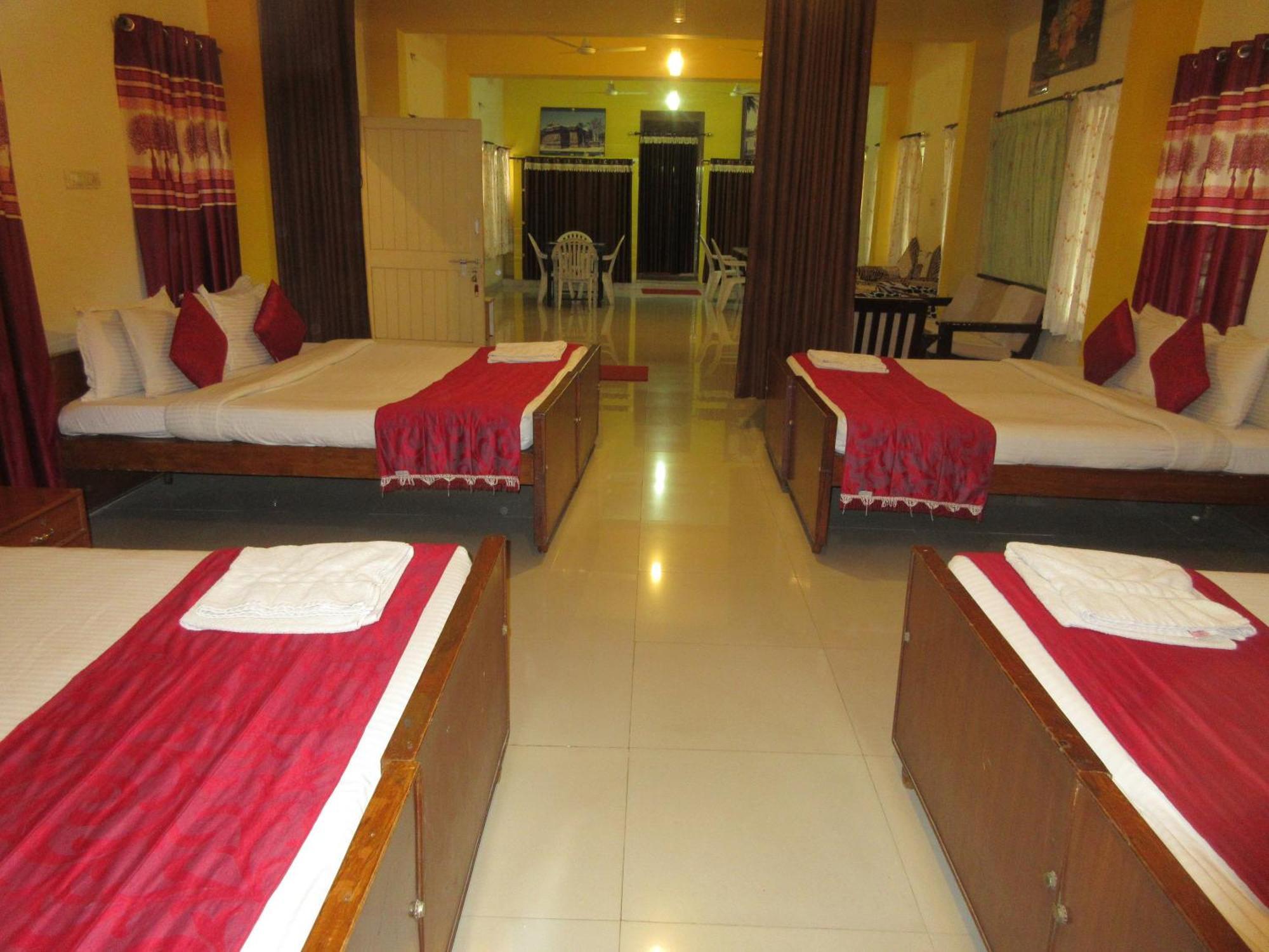 Kstdc Hotel Mayura Velapuri Belur Exterior foto
