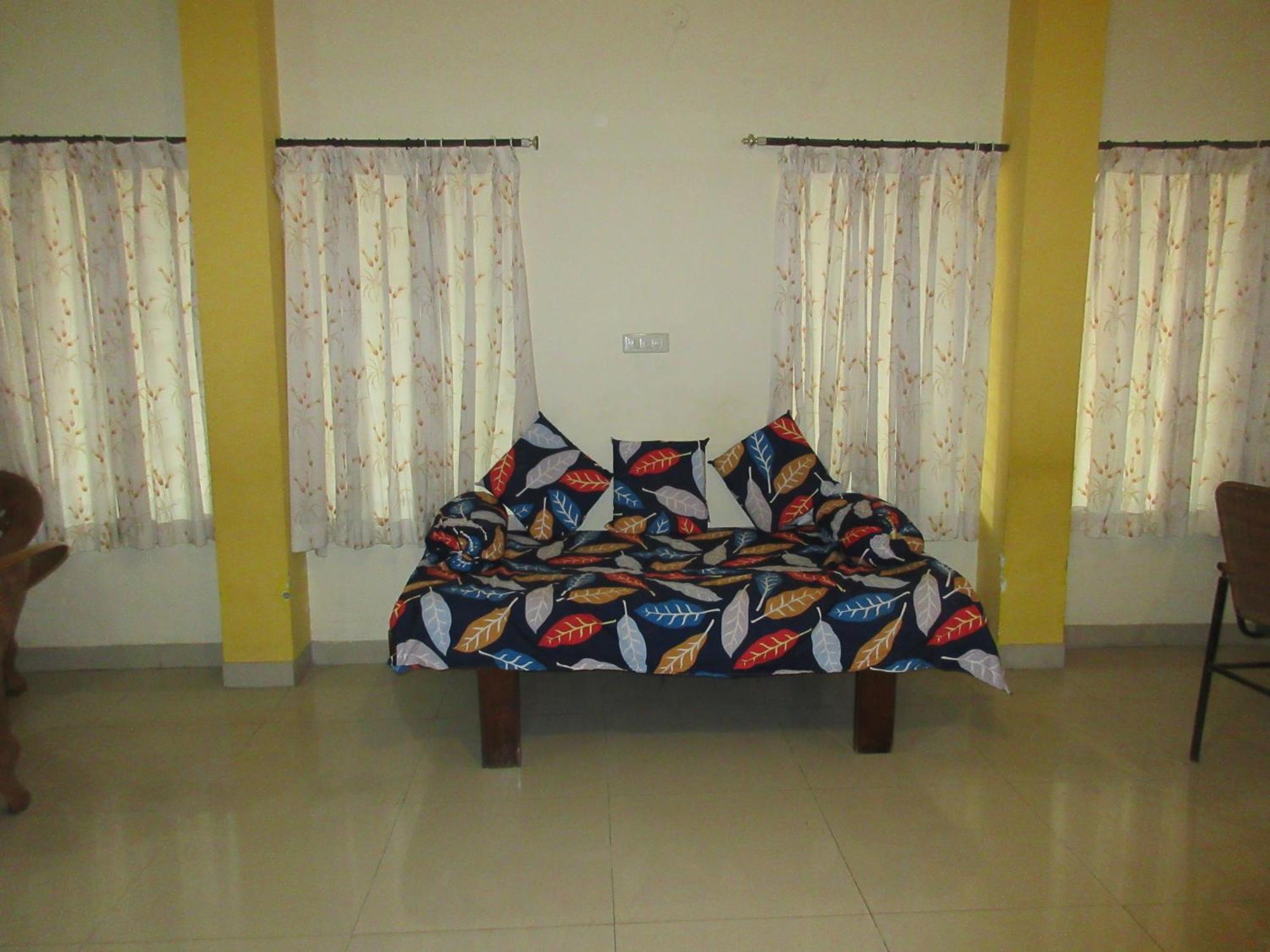 Kstdc Hotel Mayura Velapuri Belur Exterior foto