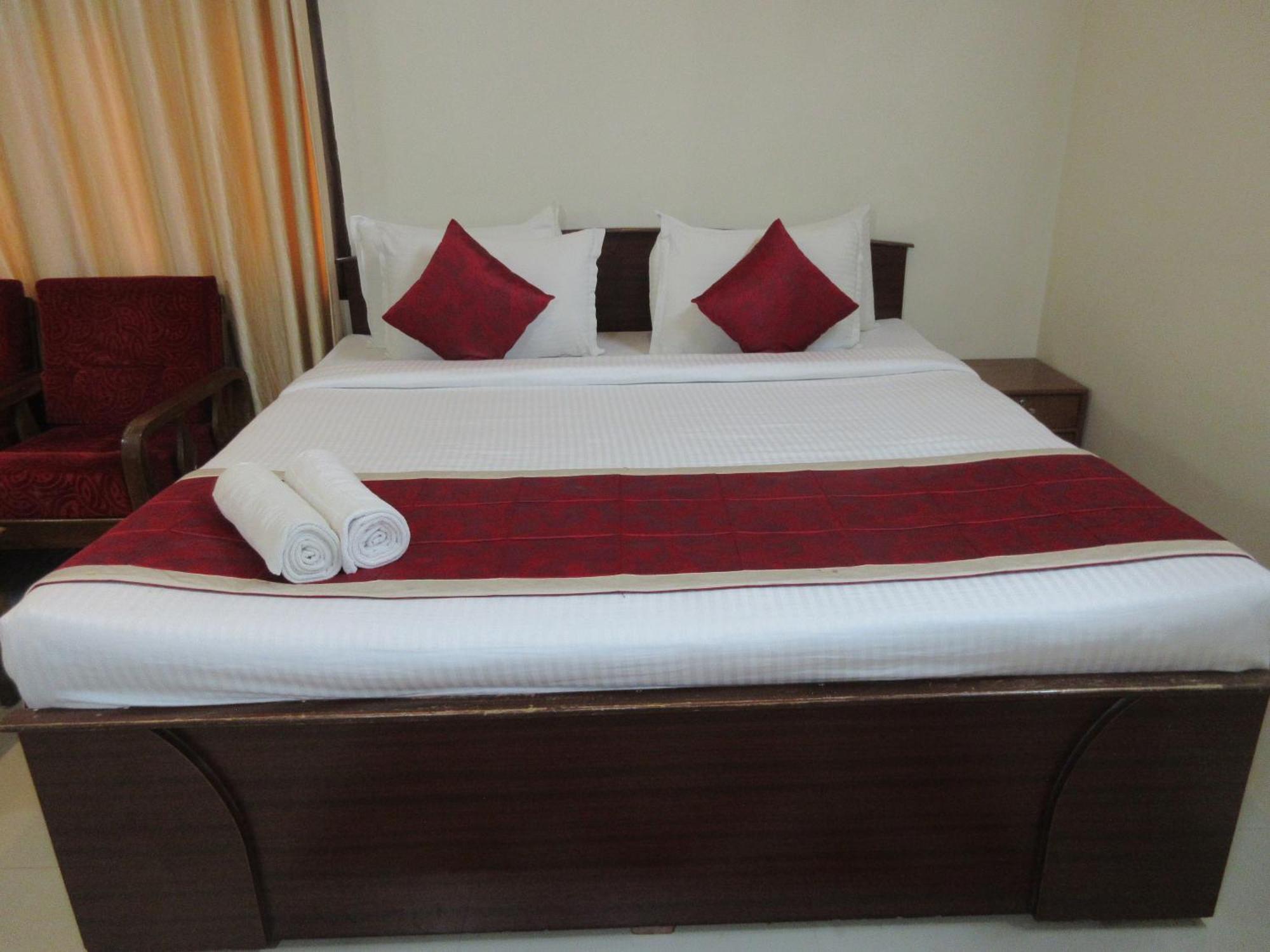 Kstdc Hotel Mayura Velapuri Belur Exterior foto