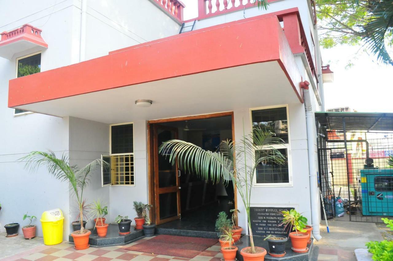 Kstdc Hotel Mayura Velapuri Belur Exterior foto